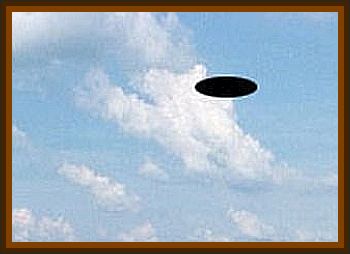 U.S. Navy Pilots Intercepted a High Speed UFO